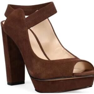 Pelle Moda Pacey Peep Toe Platform Sandal (Women) Size 7.5